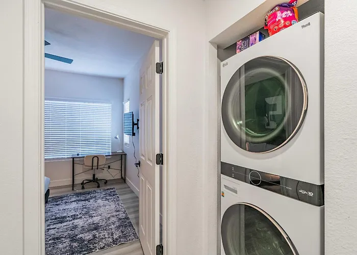 Princess Dr Retreat Pool Balcony Parking Wd Wifi * Scottsdale